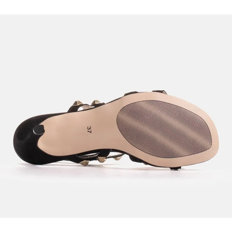Marco Shoes Zwarte suède sandalen met decoratieve studs